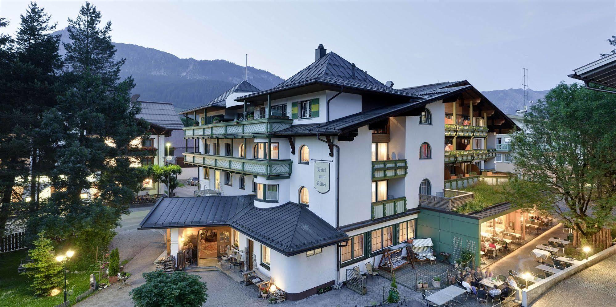 Hotel "Zum Ritter" Tannheim Eksteriør bilde